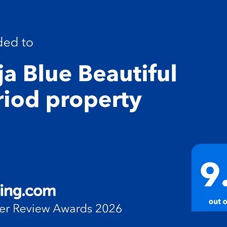 Deja Blue Beautiful Period Dom wakacyjny